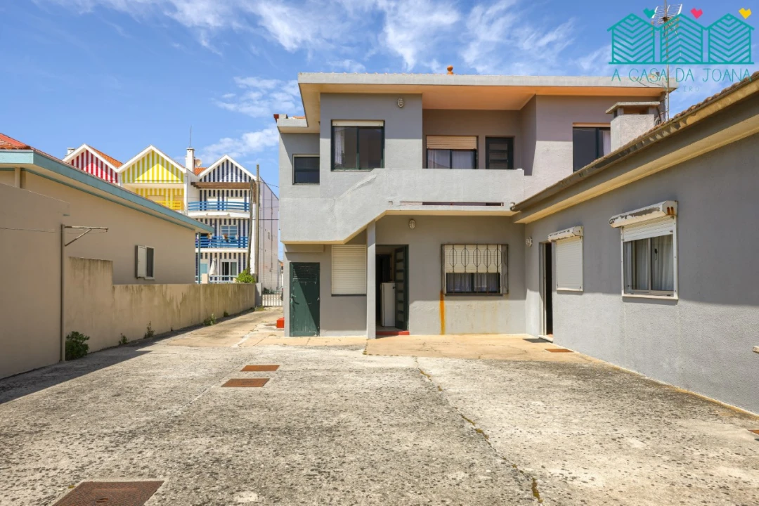 Moradia T5 para Venda em Gafanha da Encarnação Foto 32
