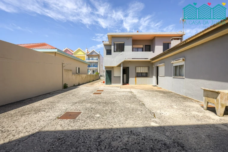 Moradia T5 para Venda em Gafanha da Encarnação Foto 33