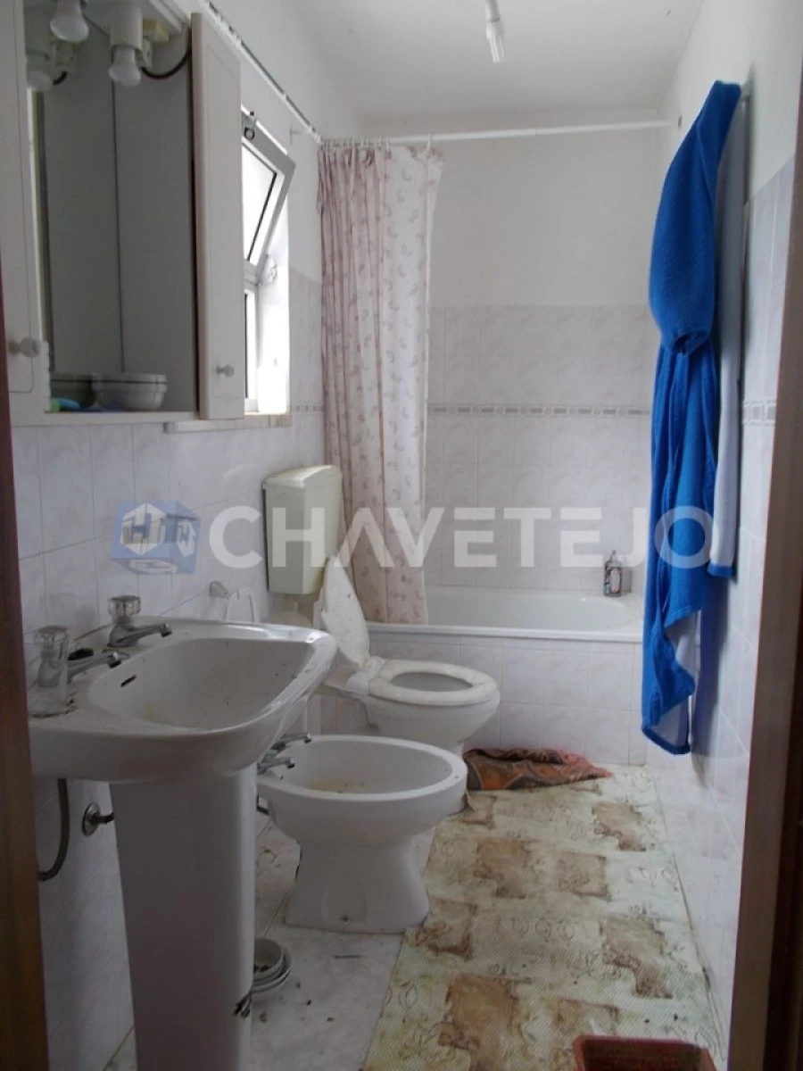 Moradia T2 para Venda em Pelma Foto 10