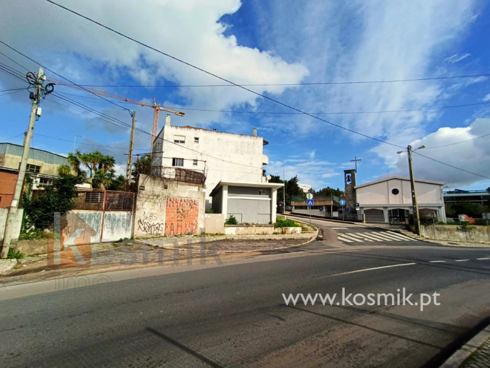 Loja para Venda em Pontinha e Famões Foto 19