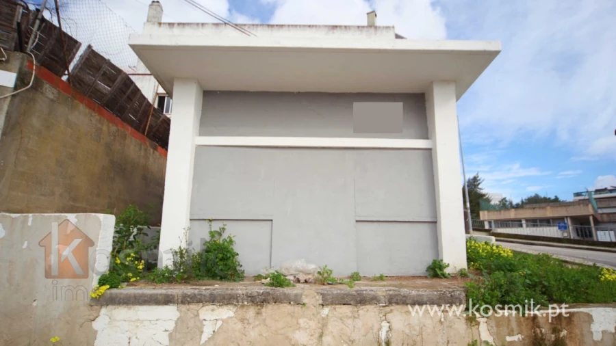 Loja para Venda em Pontinha e Famões