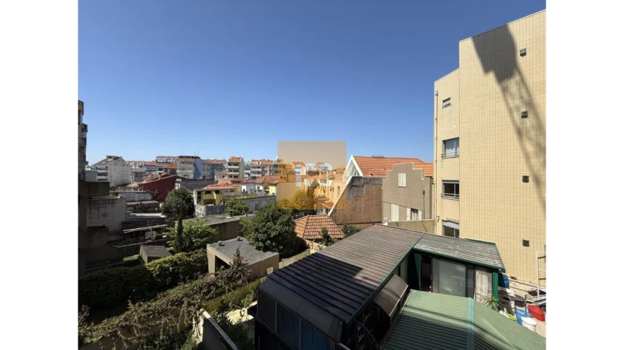 Apartamento T1 para Venda em Cedofeita, Santo Ildefonso, Sé, Miragaia, São Nicolau e Vitória Foto 7