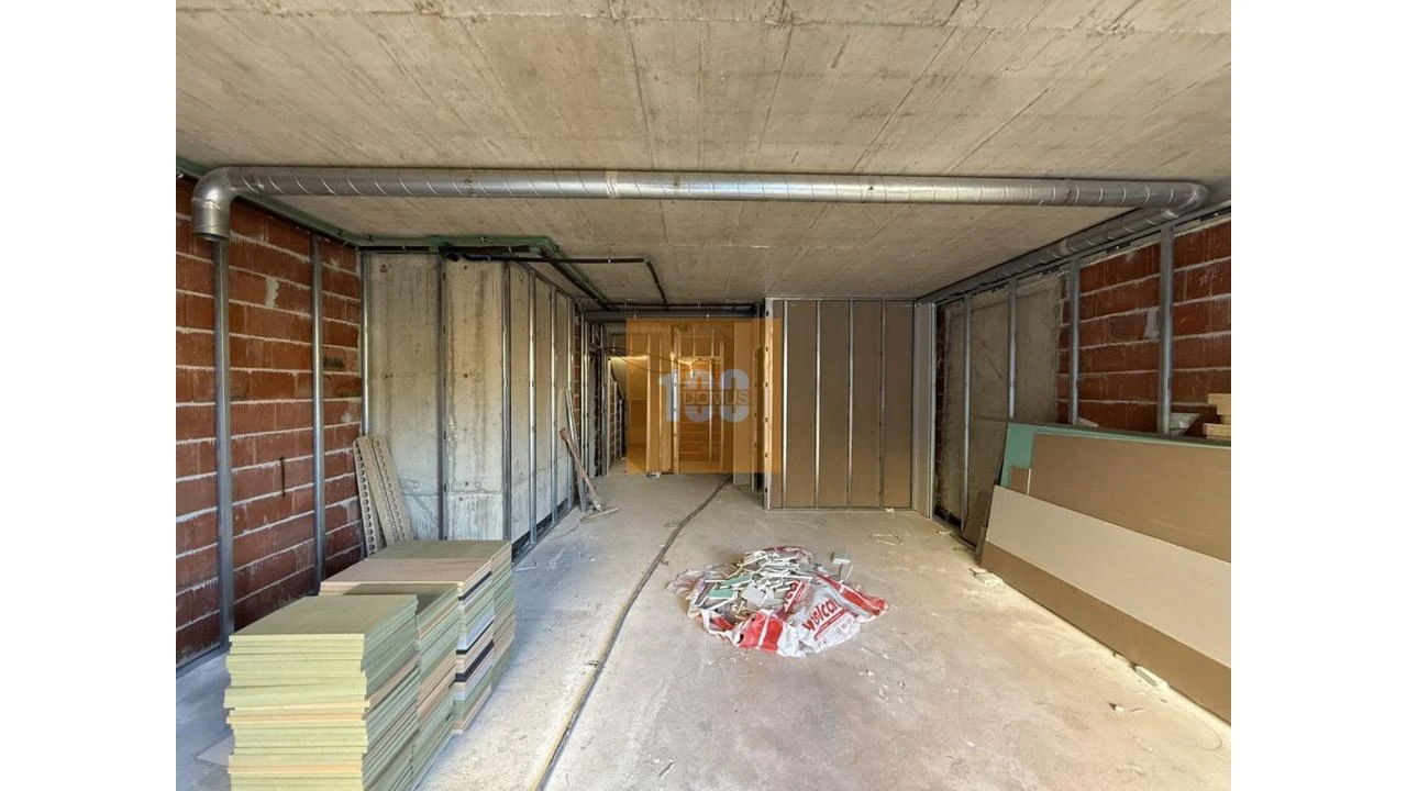 Apartamento T2 para Venda em Cedofeita, Santo Ildefonso, Sé, Miragaia, São Nicolau e Vitória Foto 17