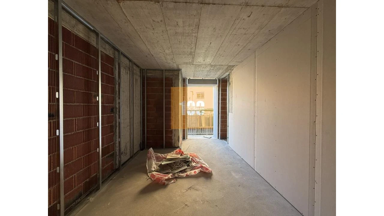 Apartamento T2 para Venda em Cedofeita, Santo Ildefonso, Sé, Miragaia, São Nicolau e Vitória Foto 21