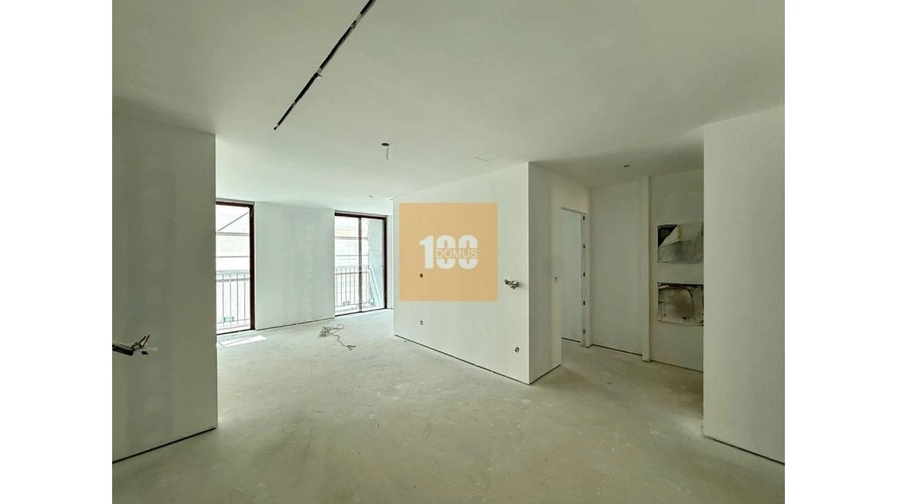 Apartamento T1 para Venda em Cedofeita, Santo Ildefonso, Sé, Miragaia, São Nicolau e Vitória Foto 5