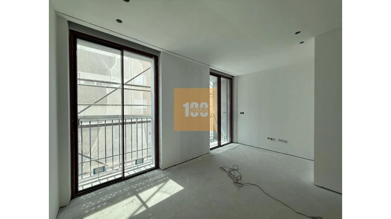 Apartamento T1 para Venda em Cedofeita, Santo Ildefonso, Sé, Miragaia, São Nicolau e Vitória Foto 15