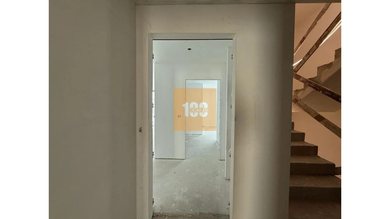 Apartamento T1 para Venda em Cedofeita, Santo Ildefonso, Sé, Miragaia, São Nicolau e Vitória Foto 4