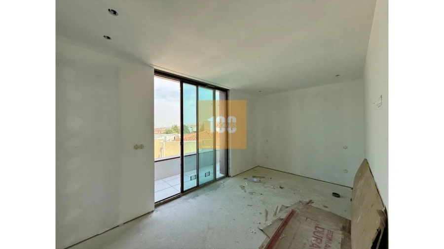 Apartamento T3 para Venda em Cedofeita, Santo Ildefonso, Sé, Miragaia, São Nicolau e Vitória Foto 27
