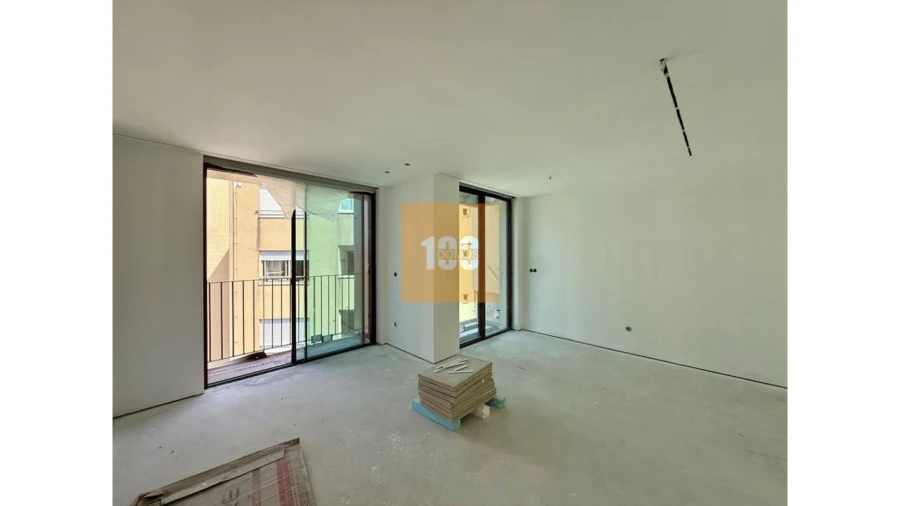 Apartamento T1 para Venda em Cedofeita, Santo Ildefonso, Sé, Miragaia, São Nicolau e Vitória Foto 9