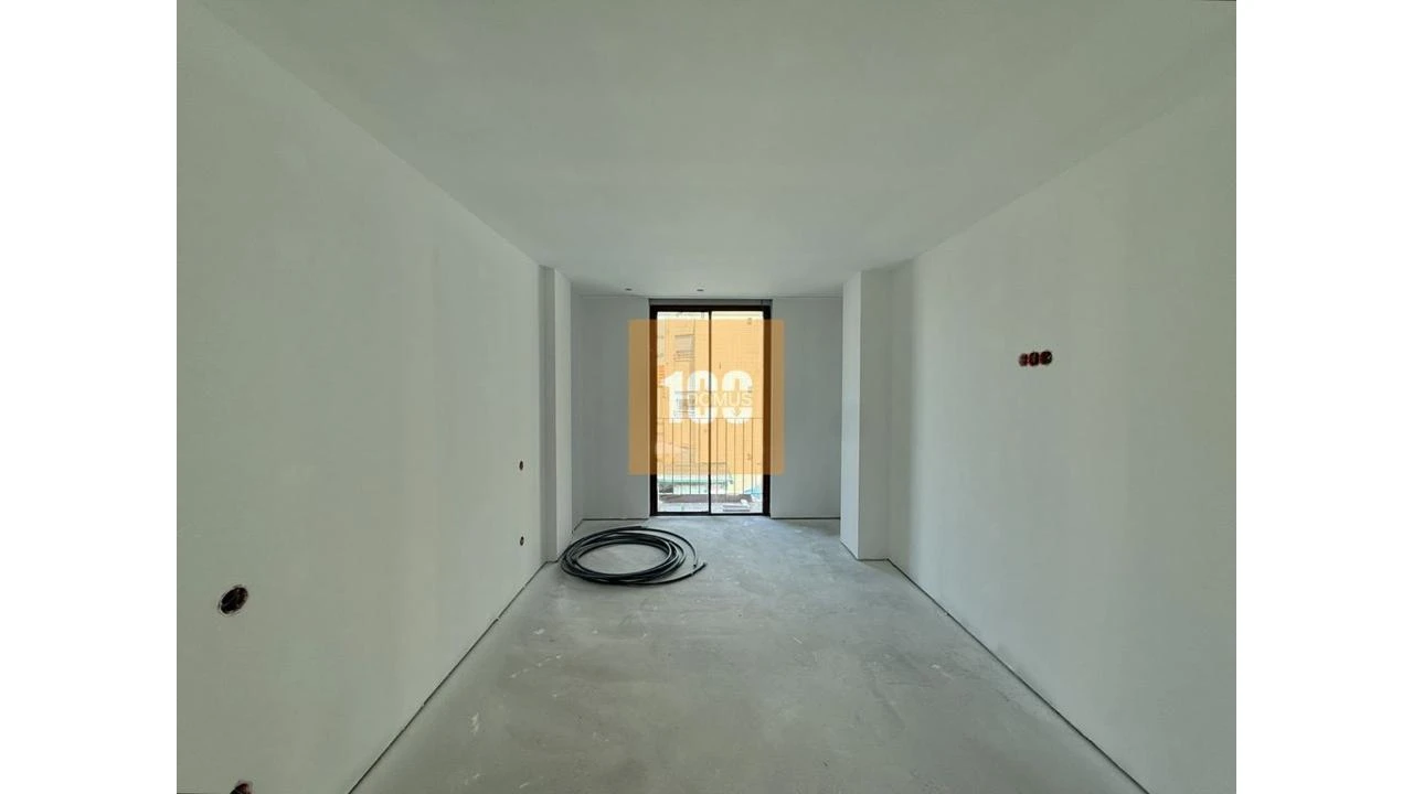 Apartamento T1 para Venda em Cedofeita, Santo Ildefonso, Sé, Miragaia, São Nicolau e Vitória Foto 17