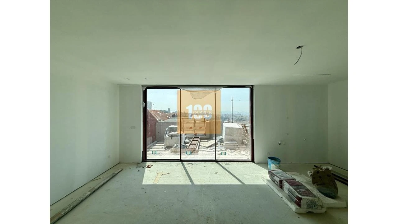 Apartamento T3 para Venda em Cedofeita, Santo Ildefonso, Sé, Miragaia, São Nicolau e Vitória Foto 39