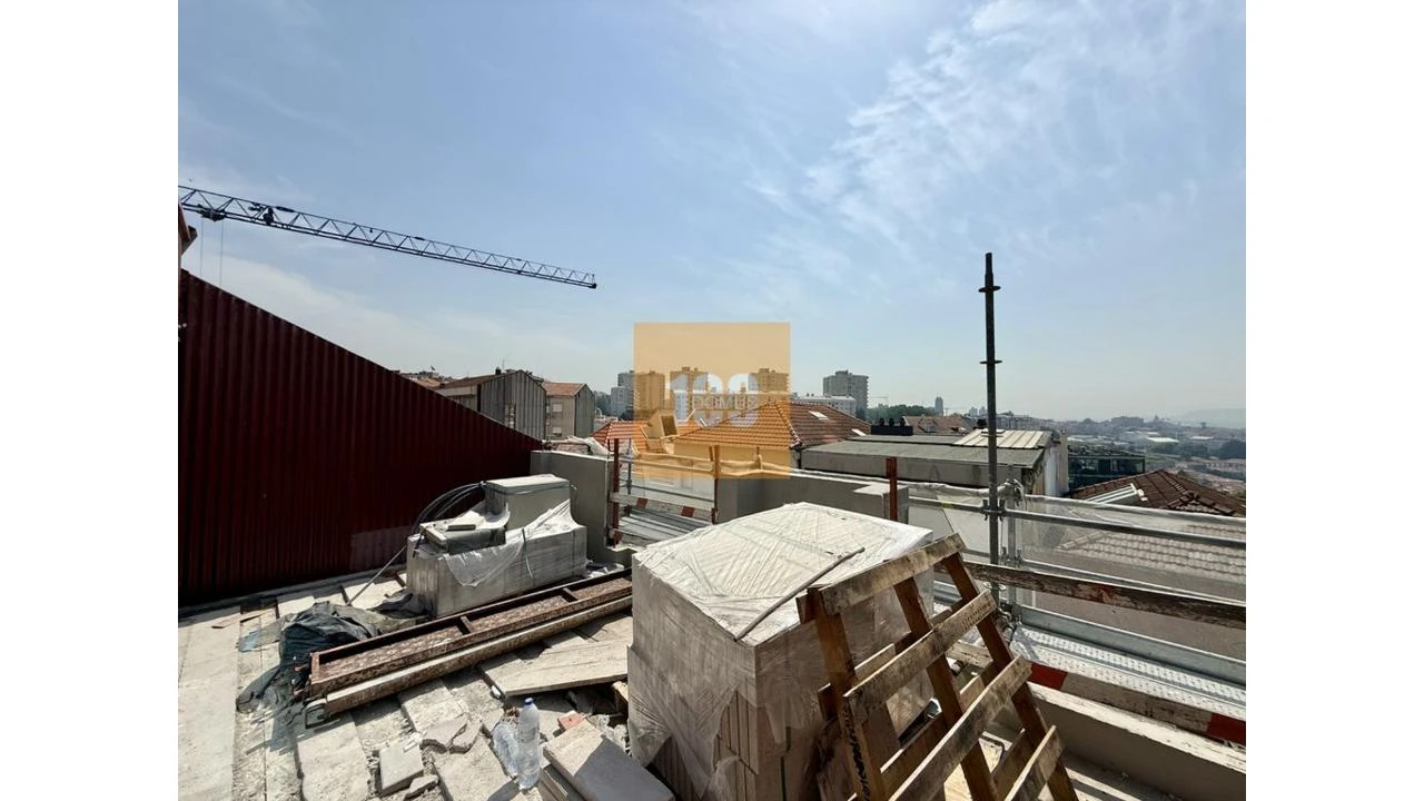 Apartamento T3 para Venda em Cedofeita, Santo Ildefonso, Sé, Miragaia, São Nicolau e Vitória Foto 29