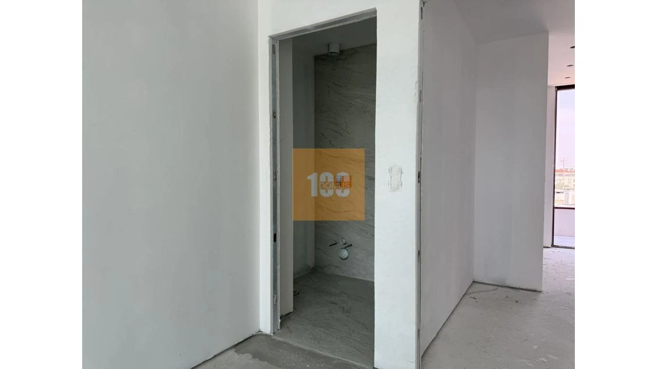 Apartamento T3 para Venda em Cedofeita, Santo Ildefonso, Sé, Miragaia, São Nicolau e Vitória Foto 9