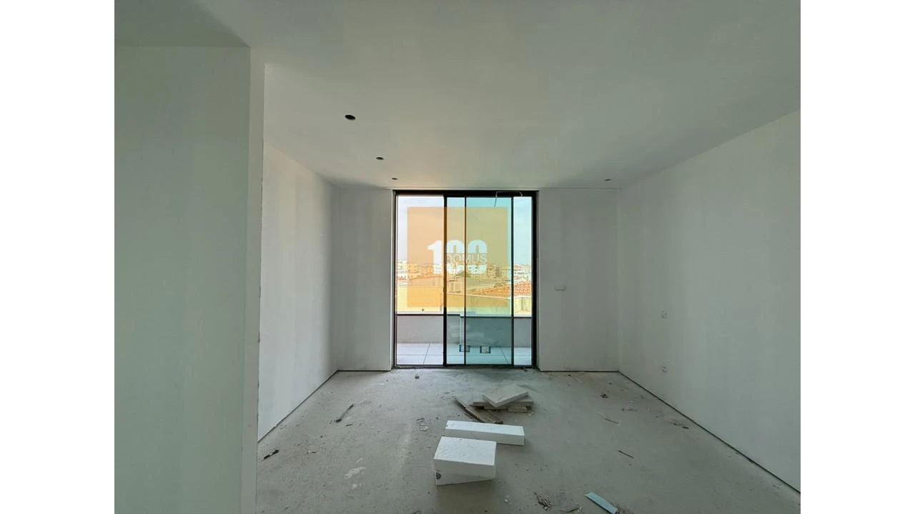 Apartamento T3 para Venda em Cedofeita, Santo Ildefonso, Sé, Miragaia, São Nicolau e Vitória Foto 15