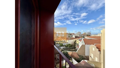 Apartamento T2 para Venda em Cedofeita, Santo Ildefonso, Sé, Miragaia, São Nicolau e Vitória