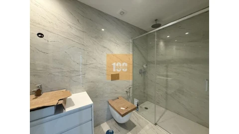 Apartamento T2 para Venda em Cedofeita, Santo Ildefonso, Sé, Miragaia, São Nicolau e Vitória