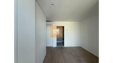 Apartamento T2 para Venda em Cedofeita, Santo Ildefonso, Sé, Miragaia, São Nicolau e Vitória