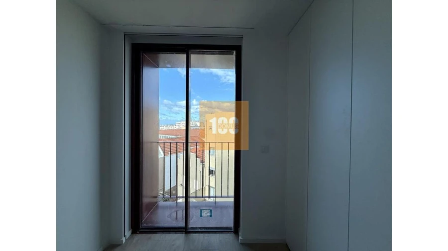 Apartamento T2 para Venda em Cedofeita, Santo Ildefonso, Sé, Miragaia, São Nicolau e Vitória Foto 14