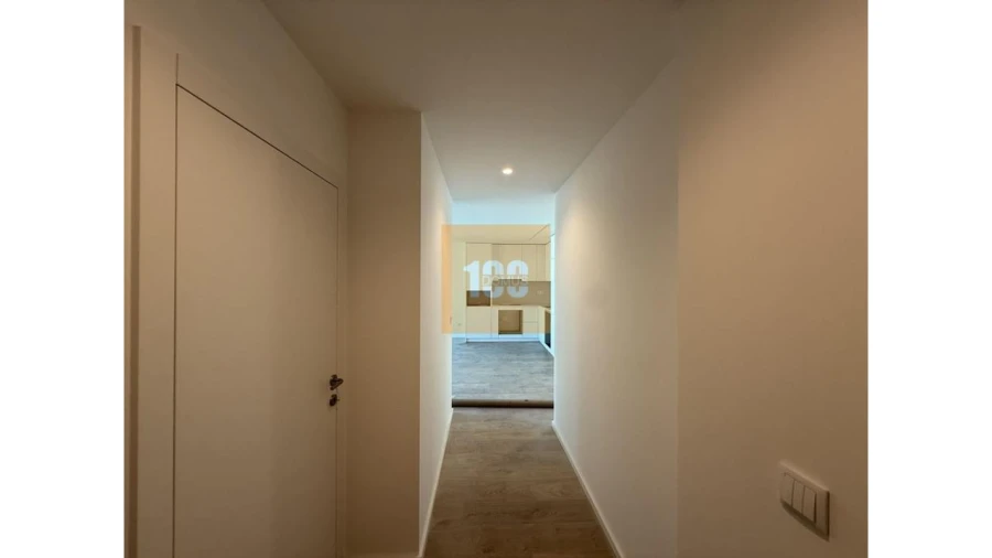 Apartamento T2 para Venda em Cedofeita, Santo Ildefonso, Sé, Miragaia, São Nicolau e Vitória Foto 21