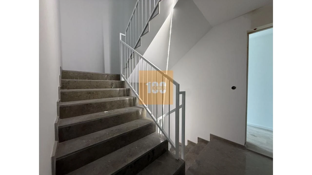 Apartamento T2 para Venda em Cedofeita, Santo Ildefonso, Sé, Miragaia, São Nicolau e Vitória Foto 23