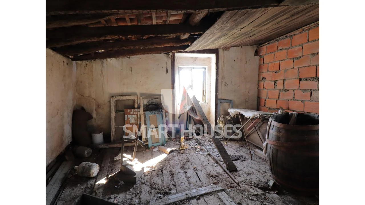 Moradia T1 para Venda em São Martinho da Cortiça Foto 7