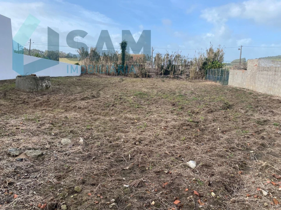 Terreno para Venda em Lourinhã e Atalaia Foto 3