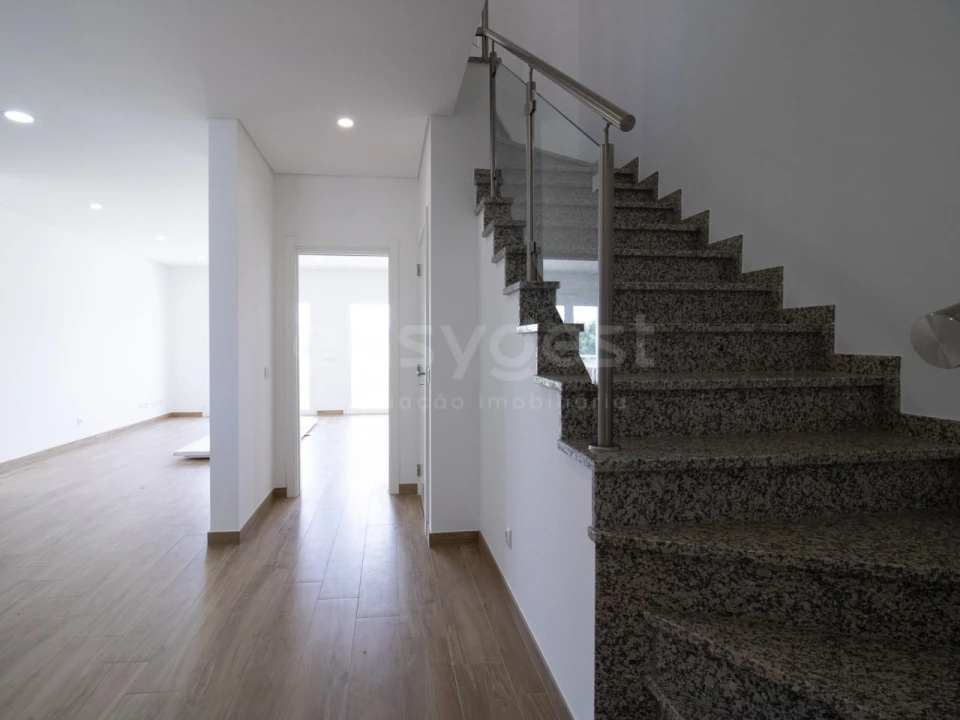 Quinta T2 para Venda em Altura Foto 11