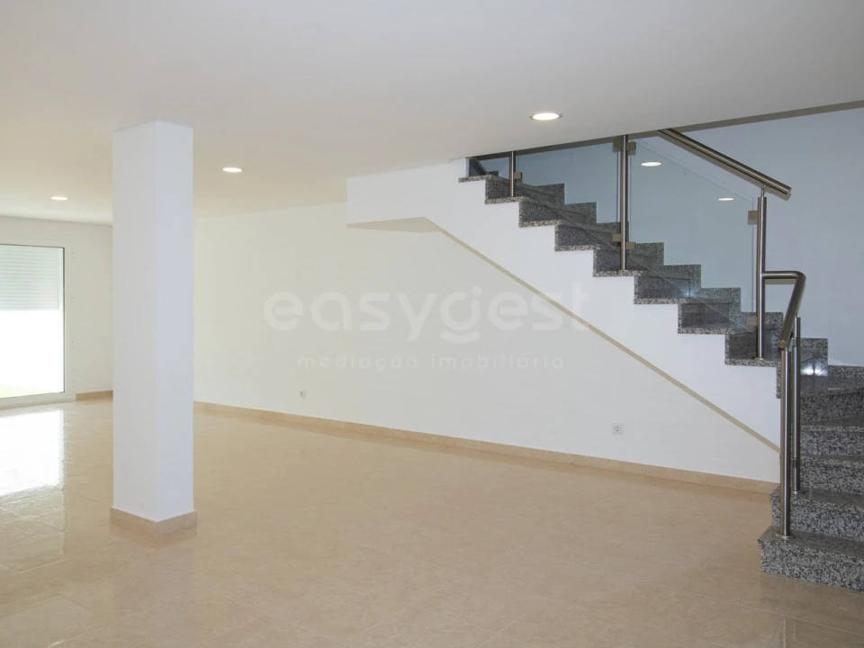 Quinta T2 para Venda em Altura Foto 45