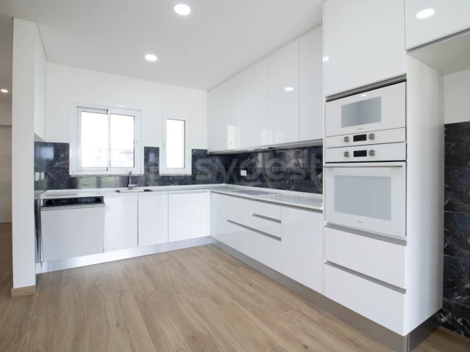 Quinta T2 para Venda em Altura Foto 2