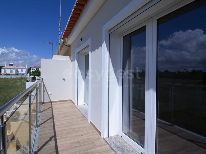 Quinta T2 para Venda em Altura Foto 4