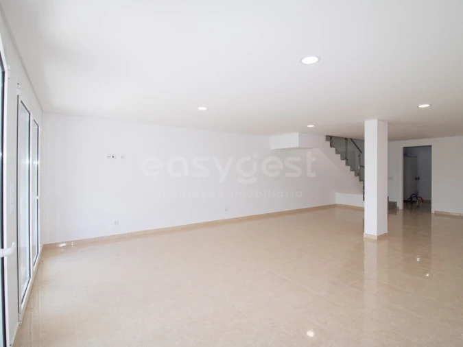 Quinta T2 para Venda em Altura Foto 46