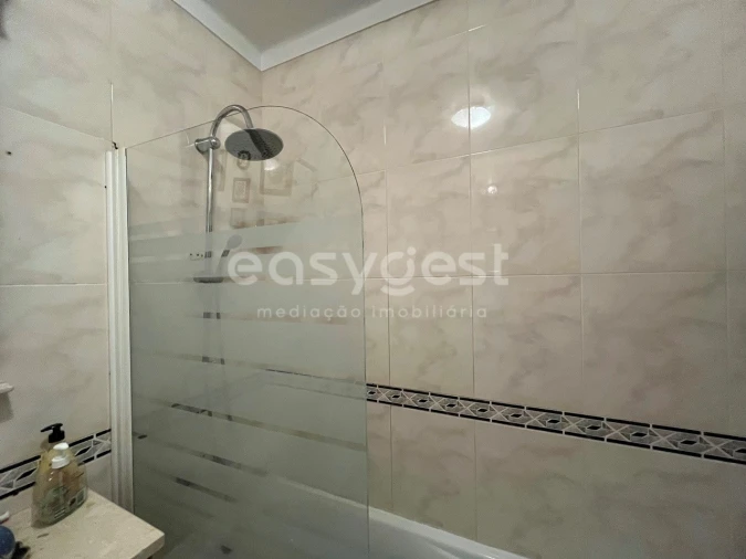 Apartamento T2 para Venda em Falagueira-Venda Nova Foto 13