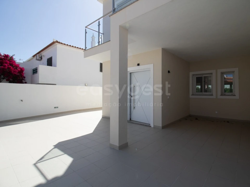 Quinta T2 para Venda em Altura Foto 4