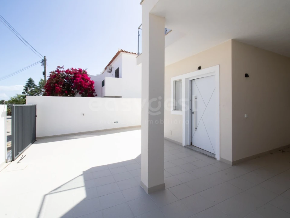 Quinta T2 para Venda em Altura Foto 6