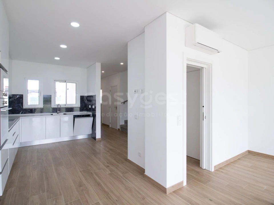 Quinta T2 para Venda em Altura Foto 12