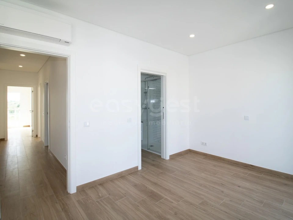 Quinta T2 para Venda em Altura Foto 35