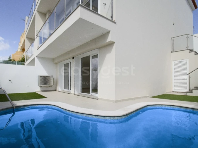 Quinta T2 para Venda em Altura Foto 1