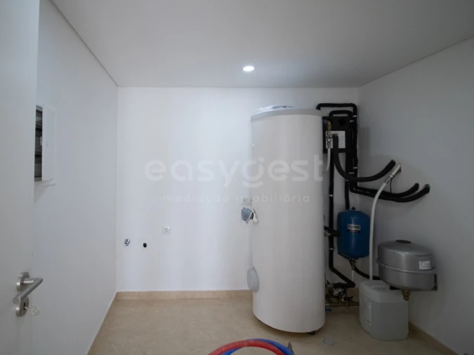 Quinta T2 para Venda em Altura Foto 44