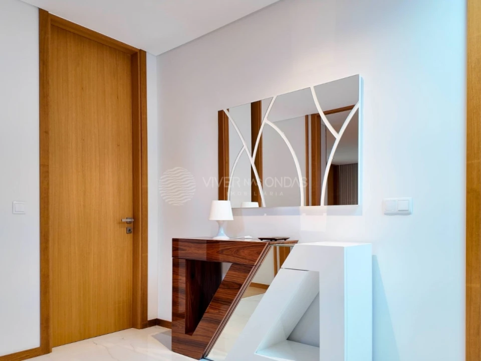 Moradia T7 para Venda em Meixomil Foto 11