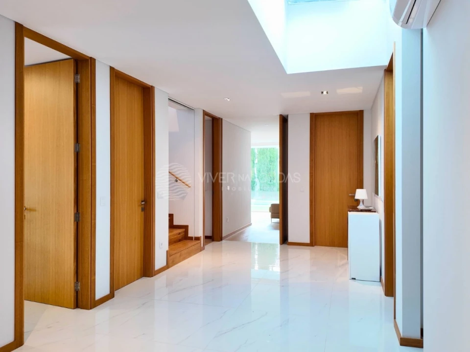 Moradia T7 para Venda em Meixomil Foto 12