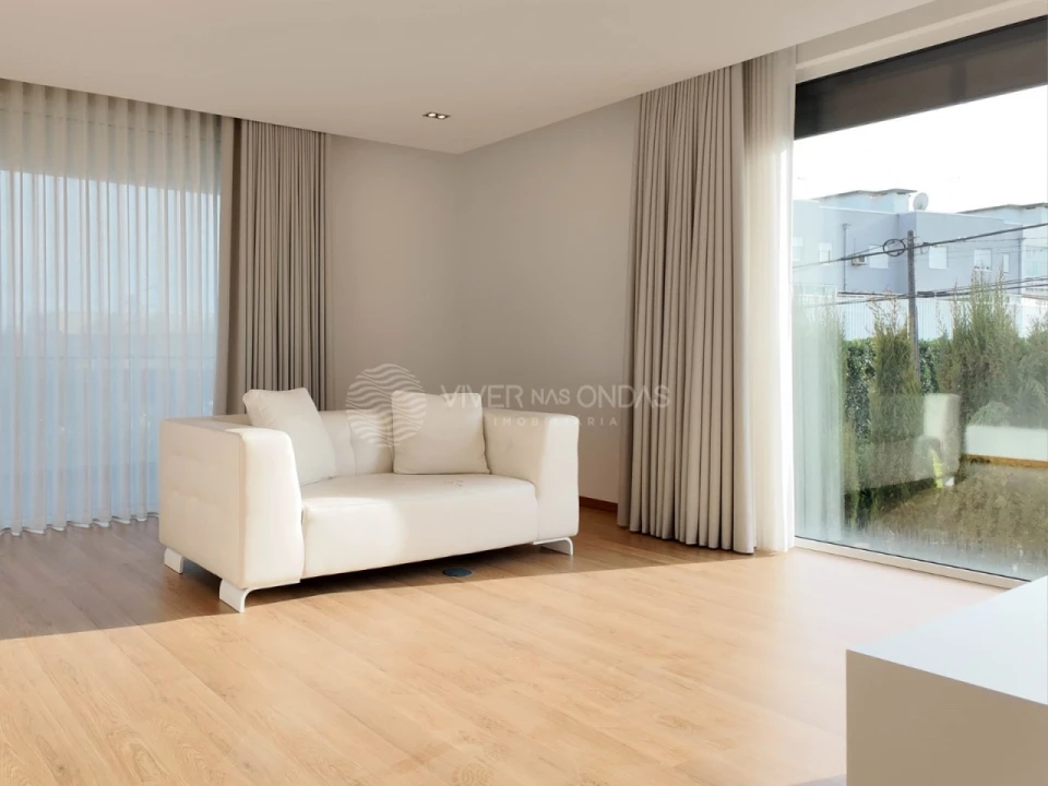 Moradia T7 para Venda em Meixomil Foto 30