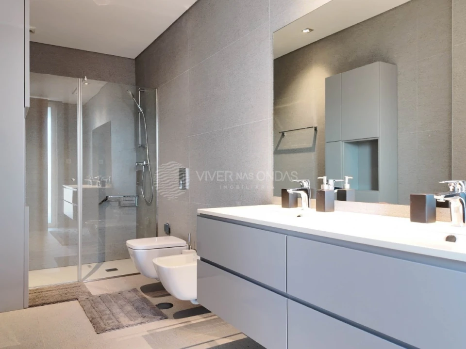 Moradia T7 para Venda em Meixomil Foto 34