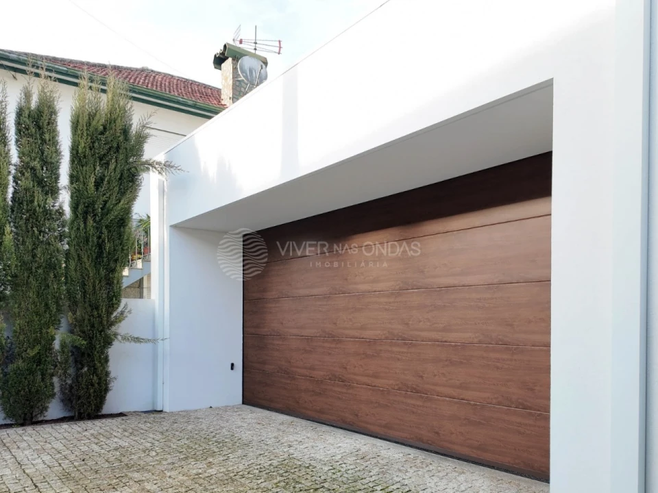 Moradia T7 para Venda em Meixomil Foto 46