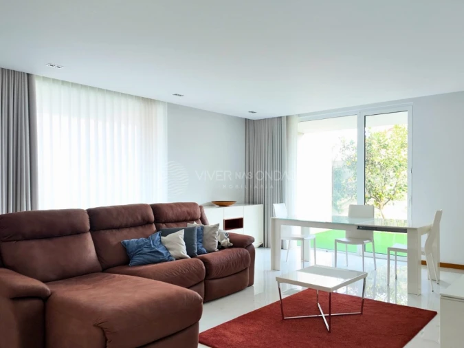 Moradia T7 para Venda em Meixomil Foto 9