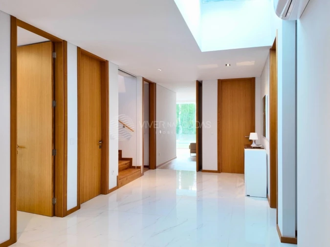 Moradia T7 para Venda em Meixomil Foto 12