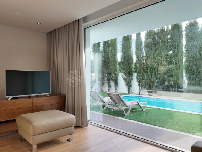 Moradia T7 para Venda em Meixomil Foto 5