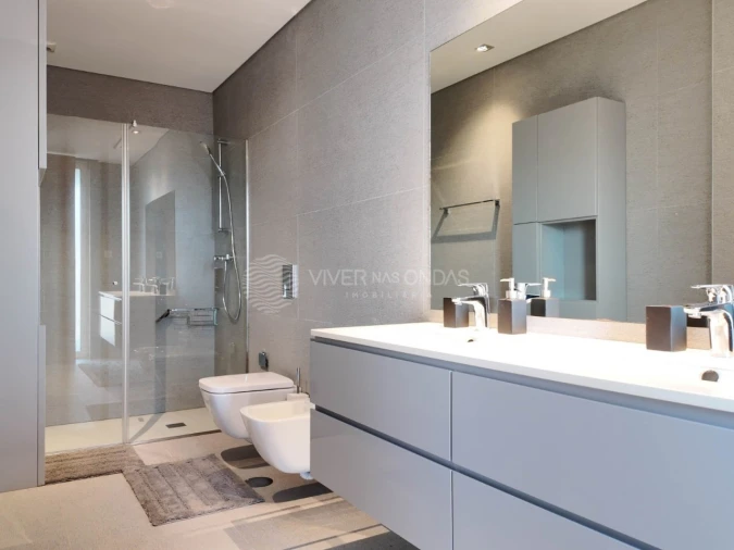 Moradia T7 para Venda em Meixomil Foto 34