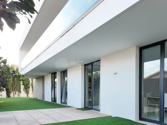 Moradia T7 para Venda em Meixomil Foto 2