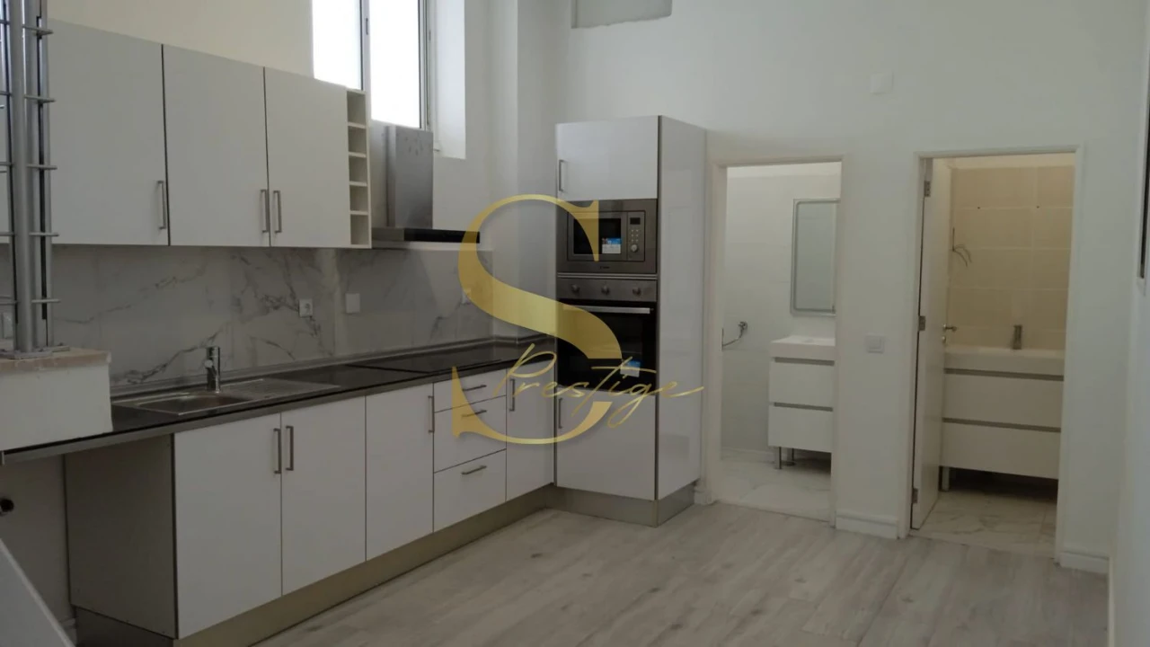 Loja para Venda em Alto do Seixalinho, Santo André e Verderena Foto 3