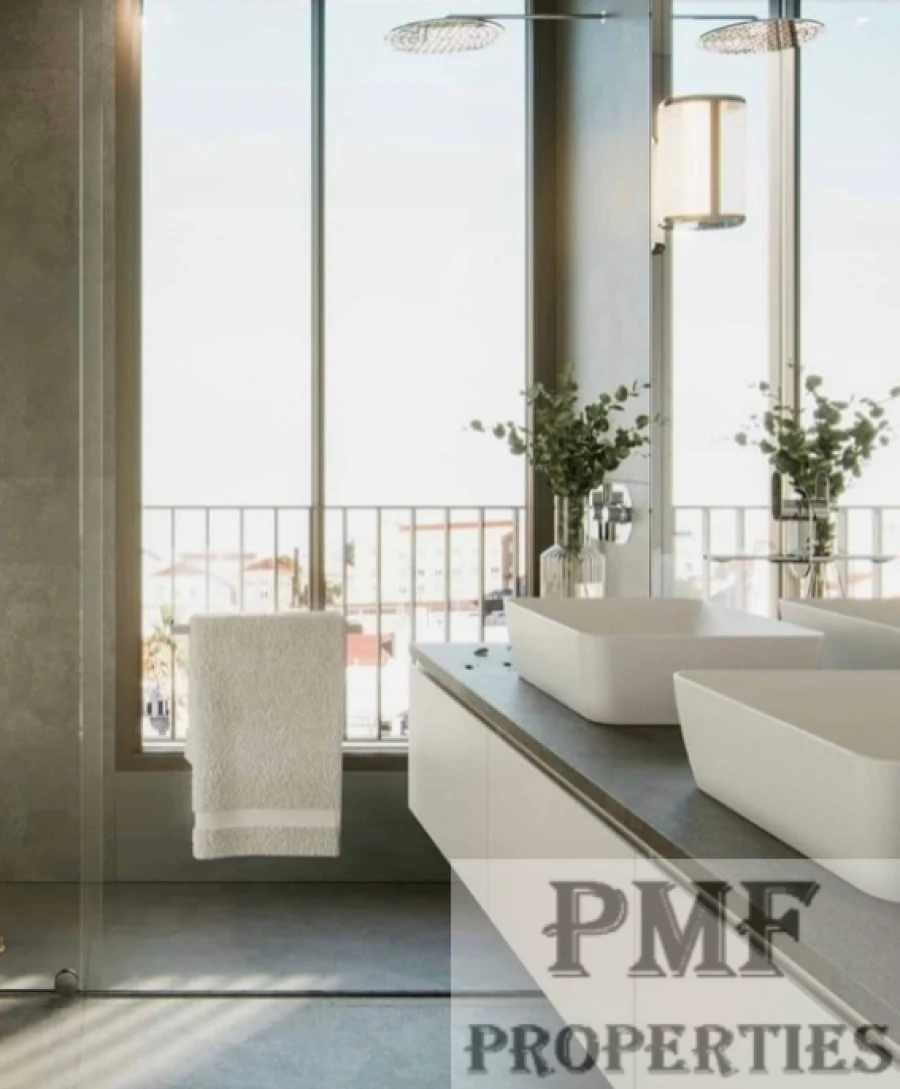 Apartamento T2 para Venda em Santo António Foto 9